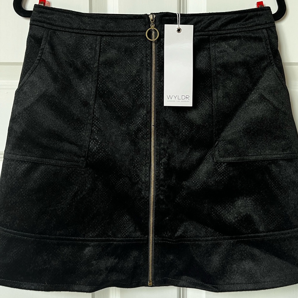 WYLDR black reptile texture Corduroy skirt